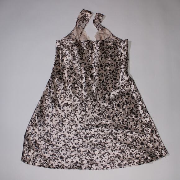 Secrets Soft Pink Mini Dress With Grayish Brown Floral Print - Picture 2 of 4